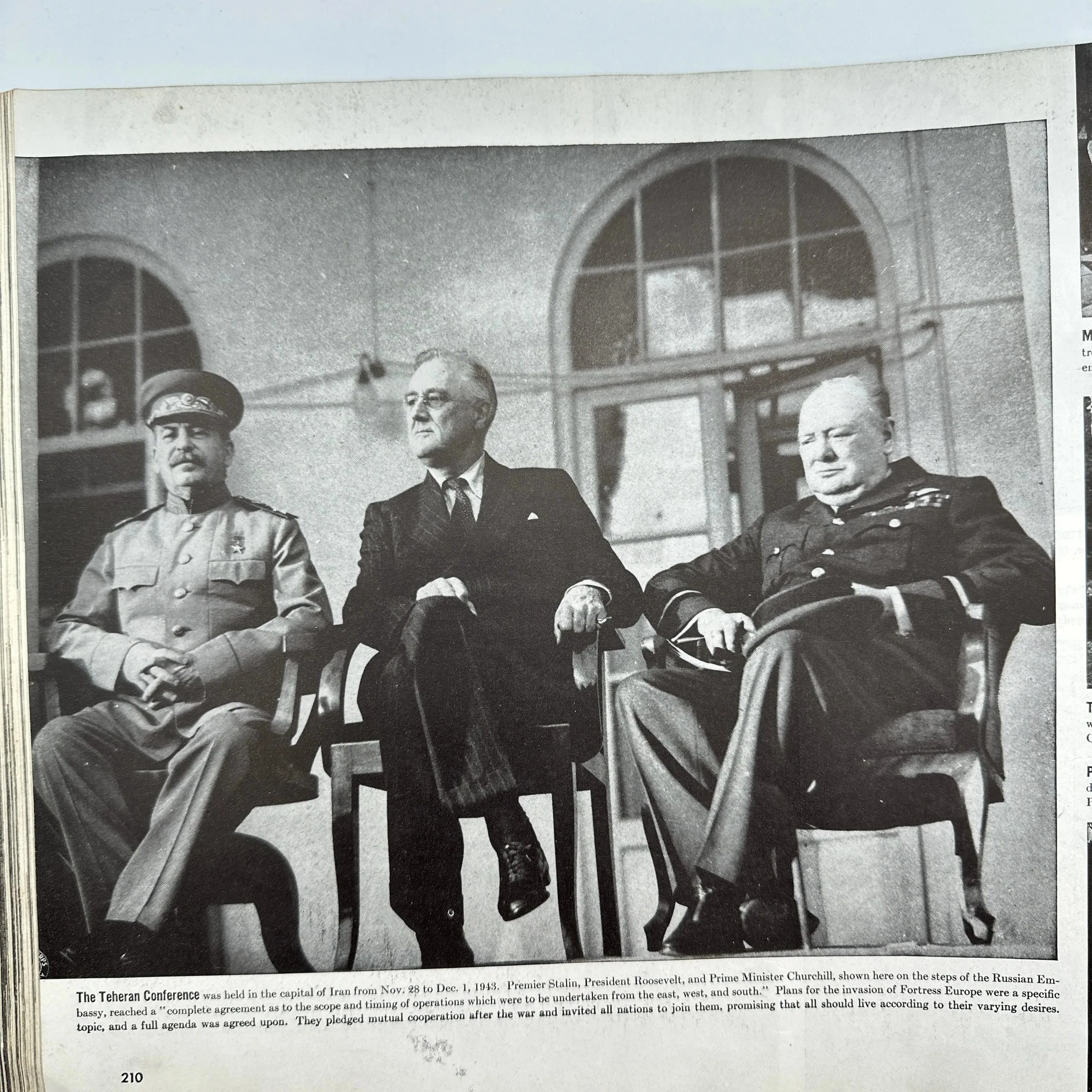 1945 Collier's Photographic History of World War II Vintage Book — Album Edition