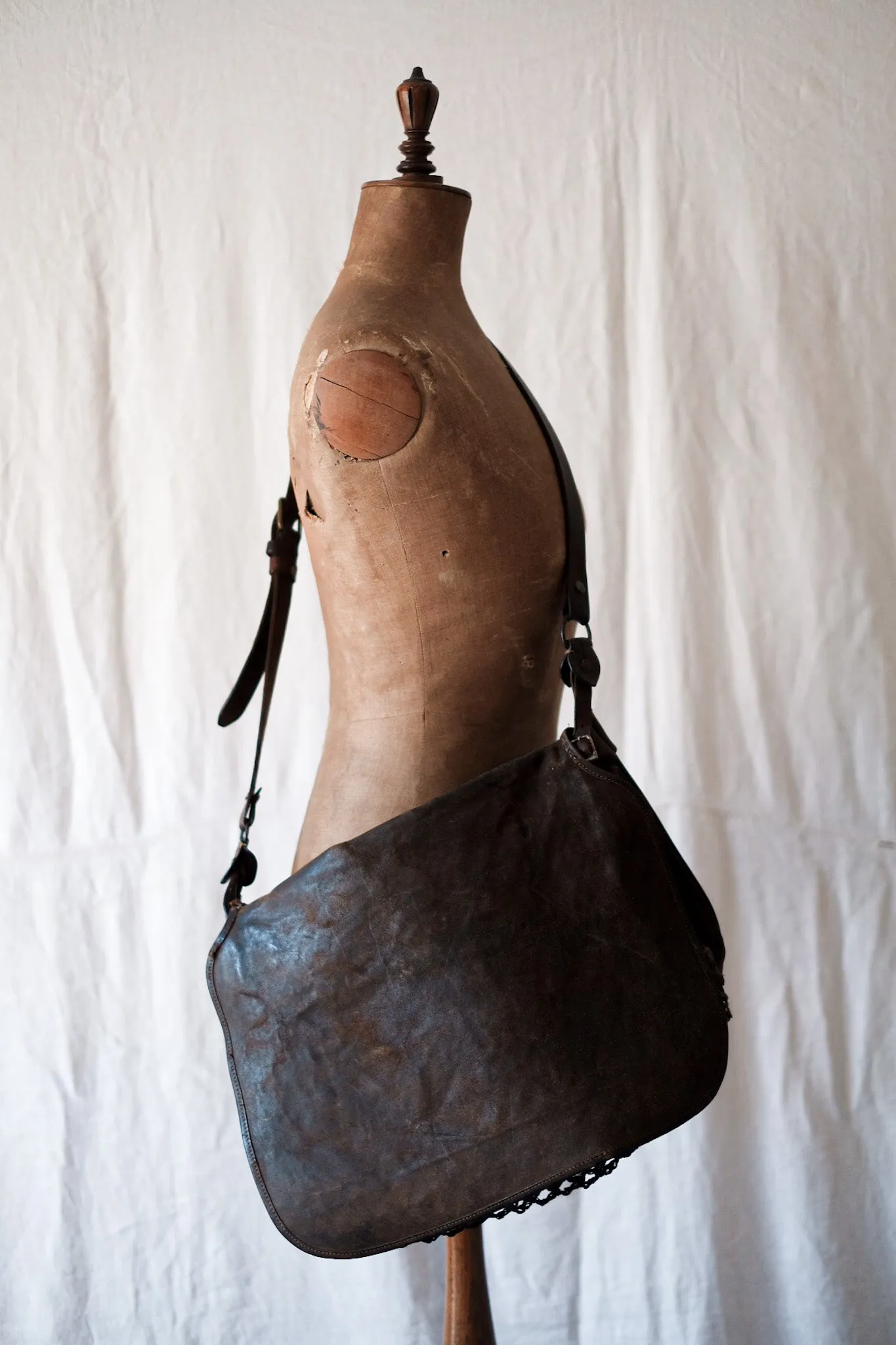 【~30's】French Vintage Fishing Leather Bag