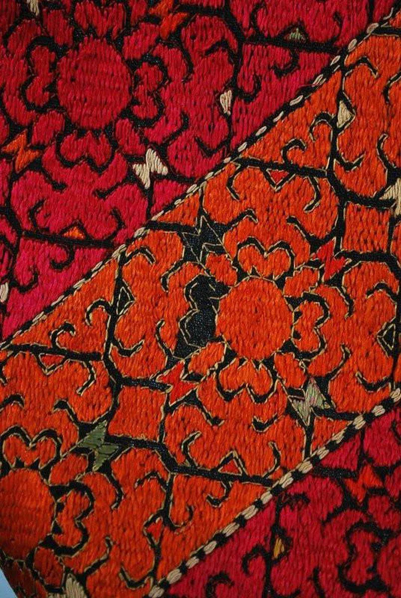 544 SOLD Gorgeous Rare Antique Swat Valley Bridal Phulkari Shawl