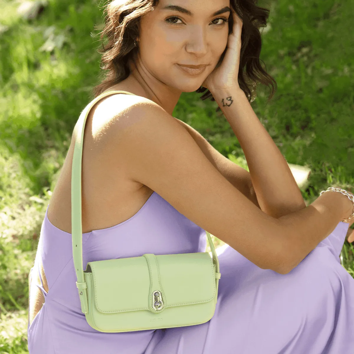 Athena Slim Bag