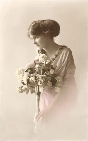 BW-13 Woman with Roses - Vintage Image