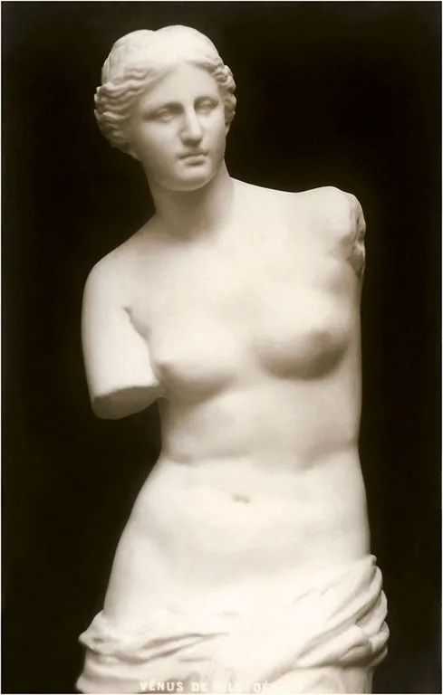 BW-43 Venus de Milo - Vintage Image