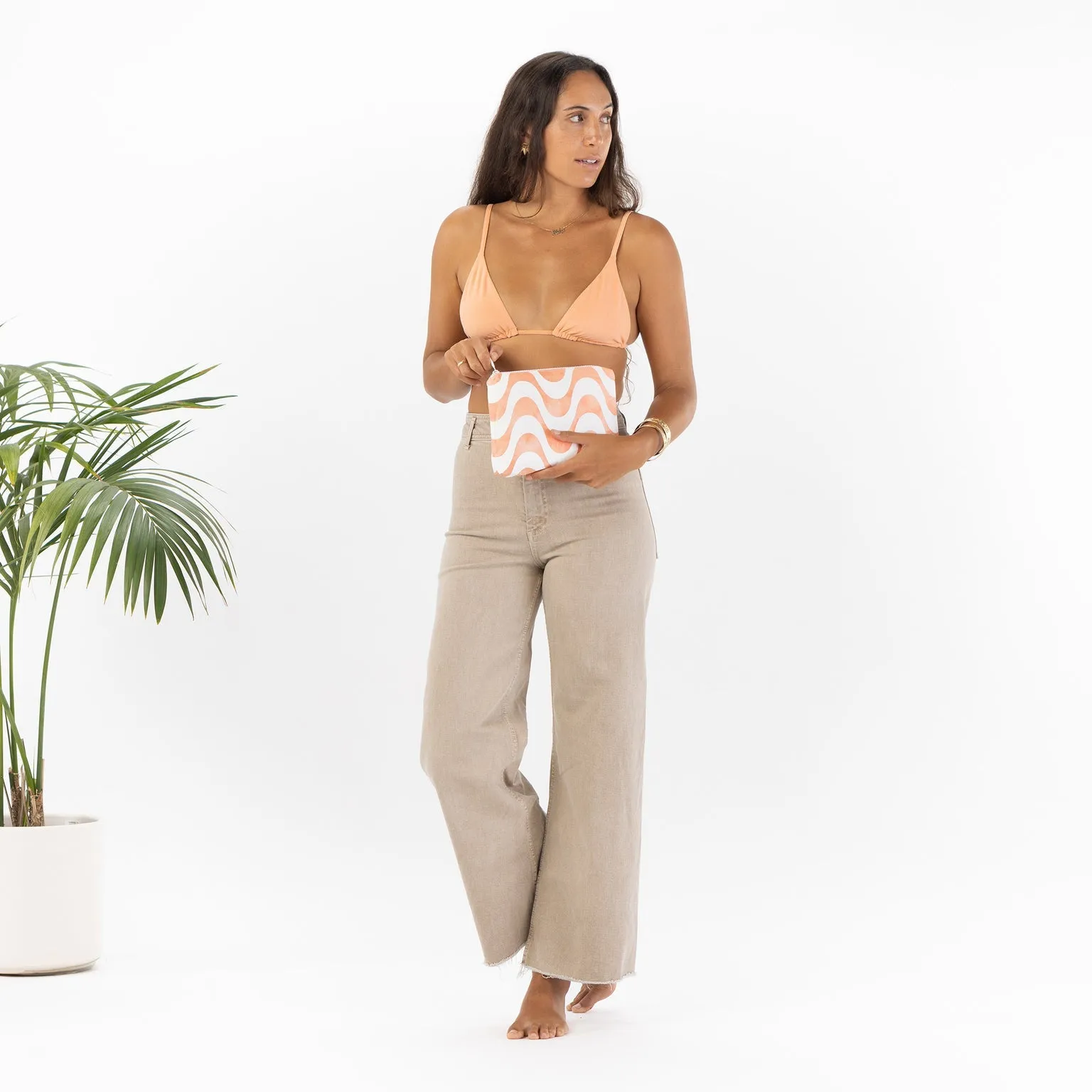 Calcada Coral Small Pouch