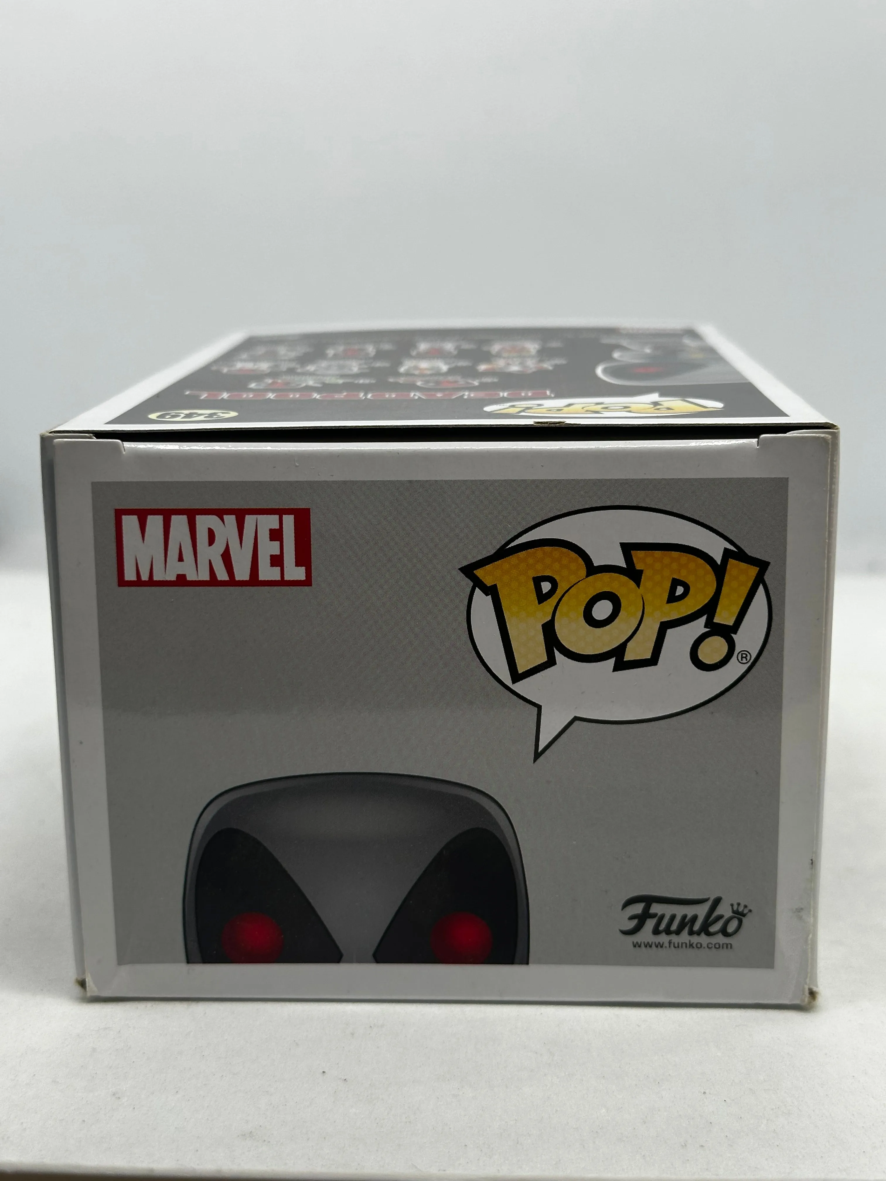 Deadpool - Deadpool (Grey) with Chimichanga #349 Pop! Vinyl