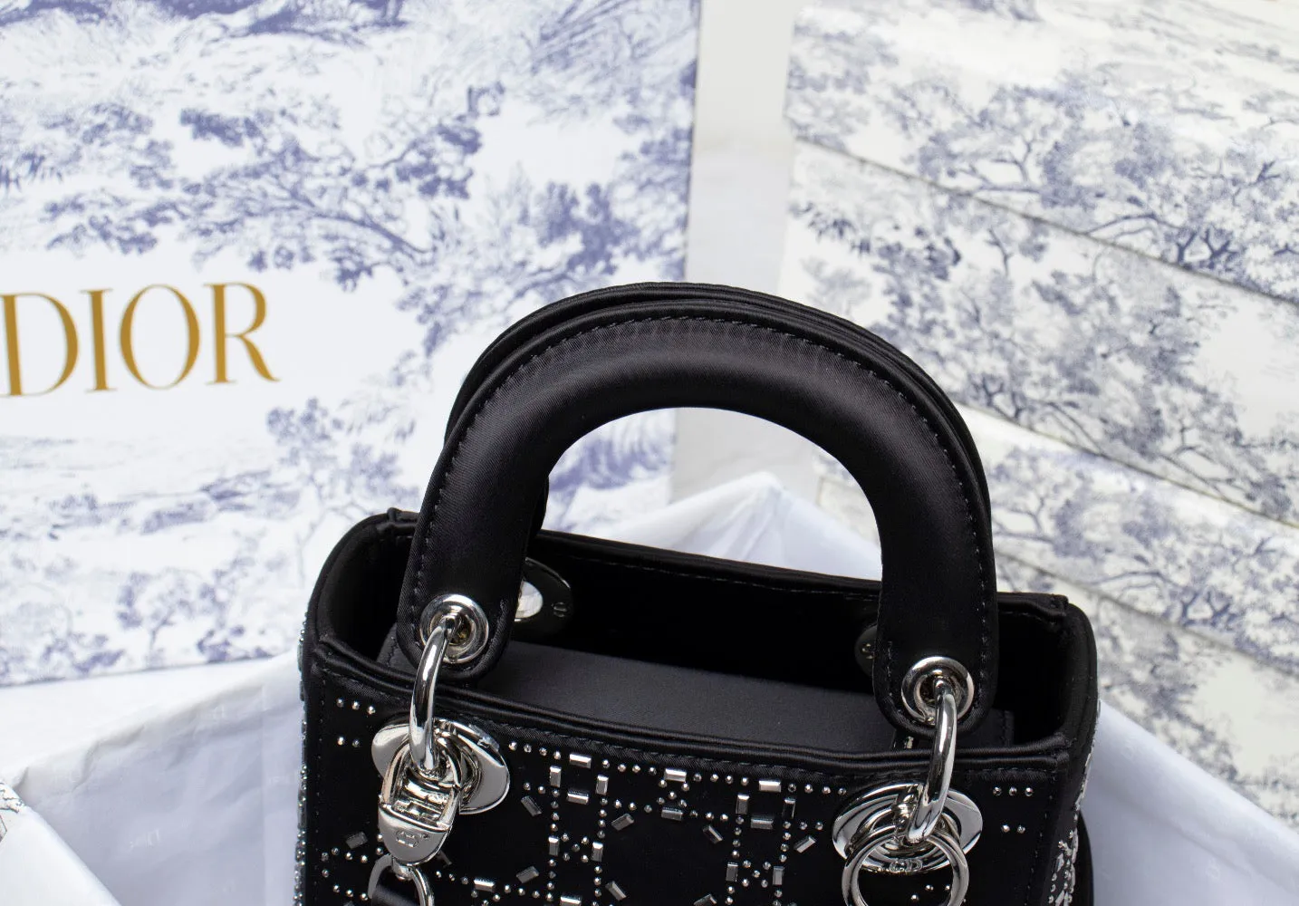 DR246 Mini Lady Dior Bag /  7 x 6 x 3 inches