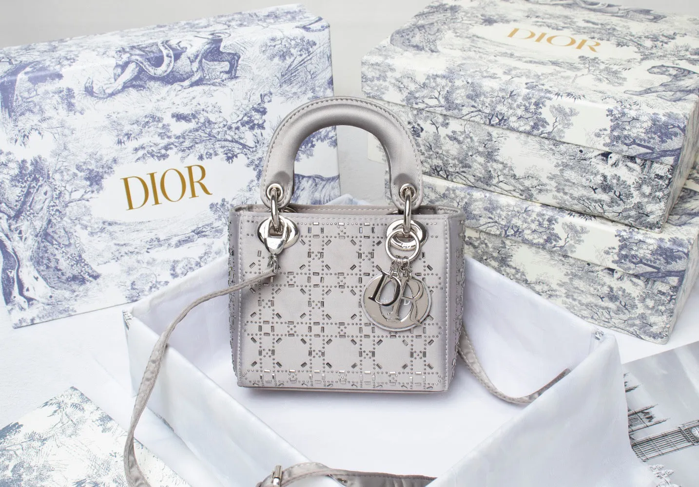 DR246 Mini Lady Dior Bag /  7 x 6 x 3 inches