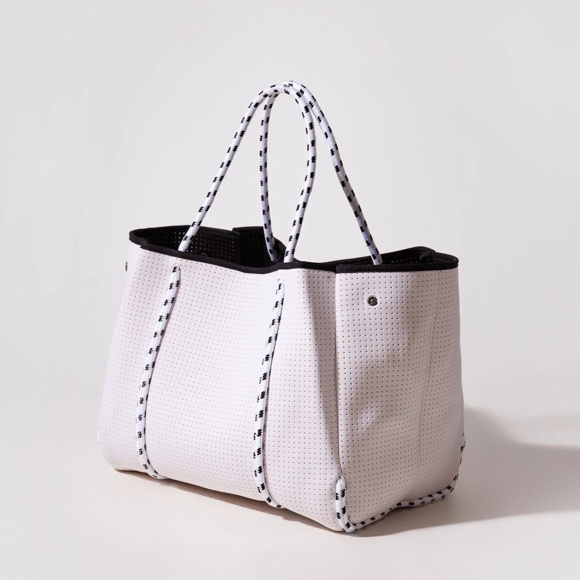 EVERYDAY TOTE PURE WHITE
