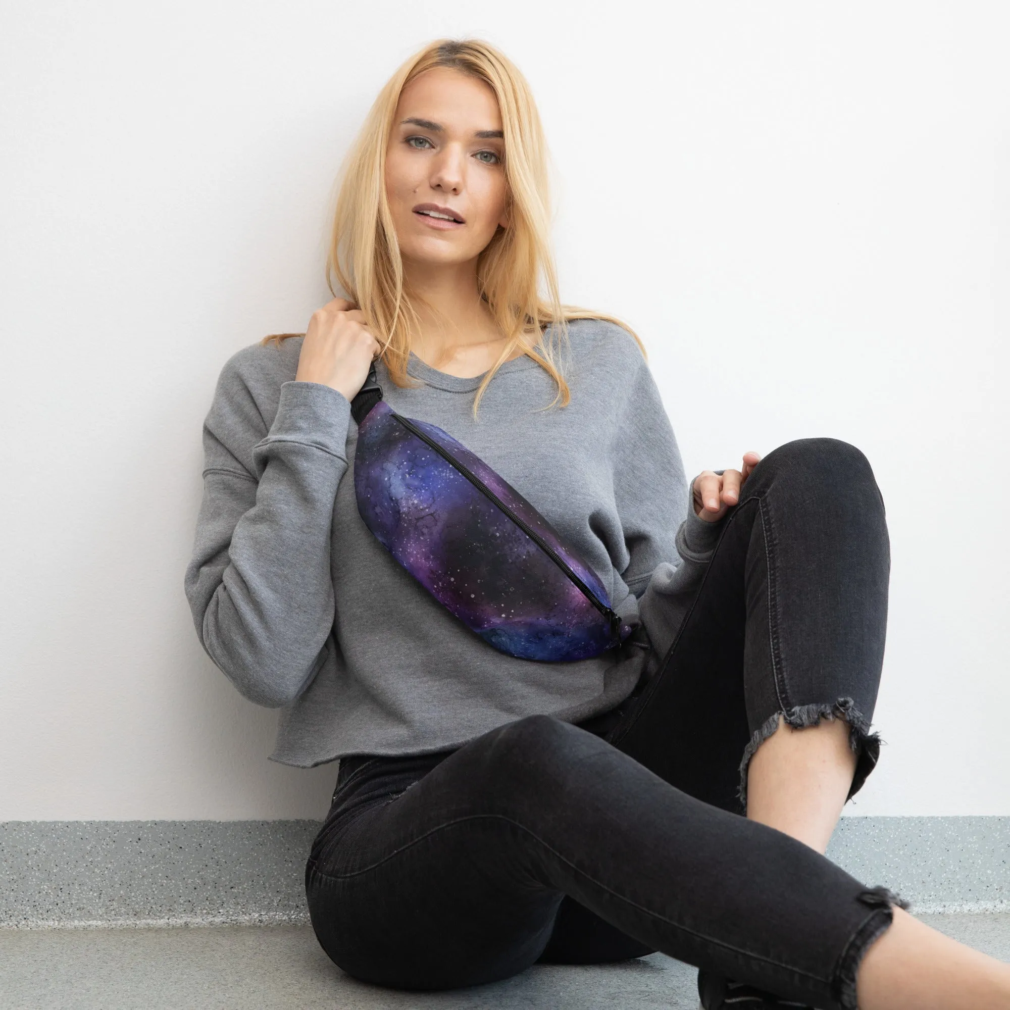 Galaxy Fanny Pack, Space Universe Purple Women Men Waist Hip Bum Bag 90s Designer Belt Hip Waist Crossbody Shoulder Festival Rave Bag