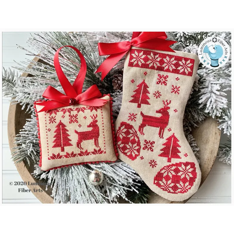 Luminous Fiber Arts ~ Noel Rouge Pattern