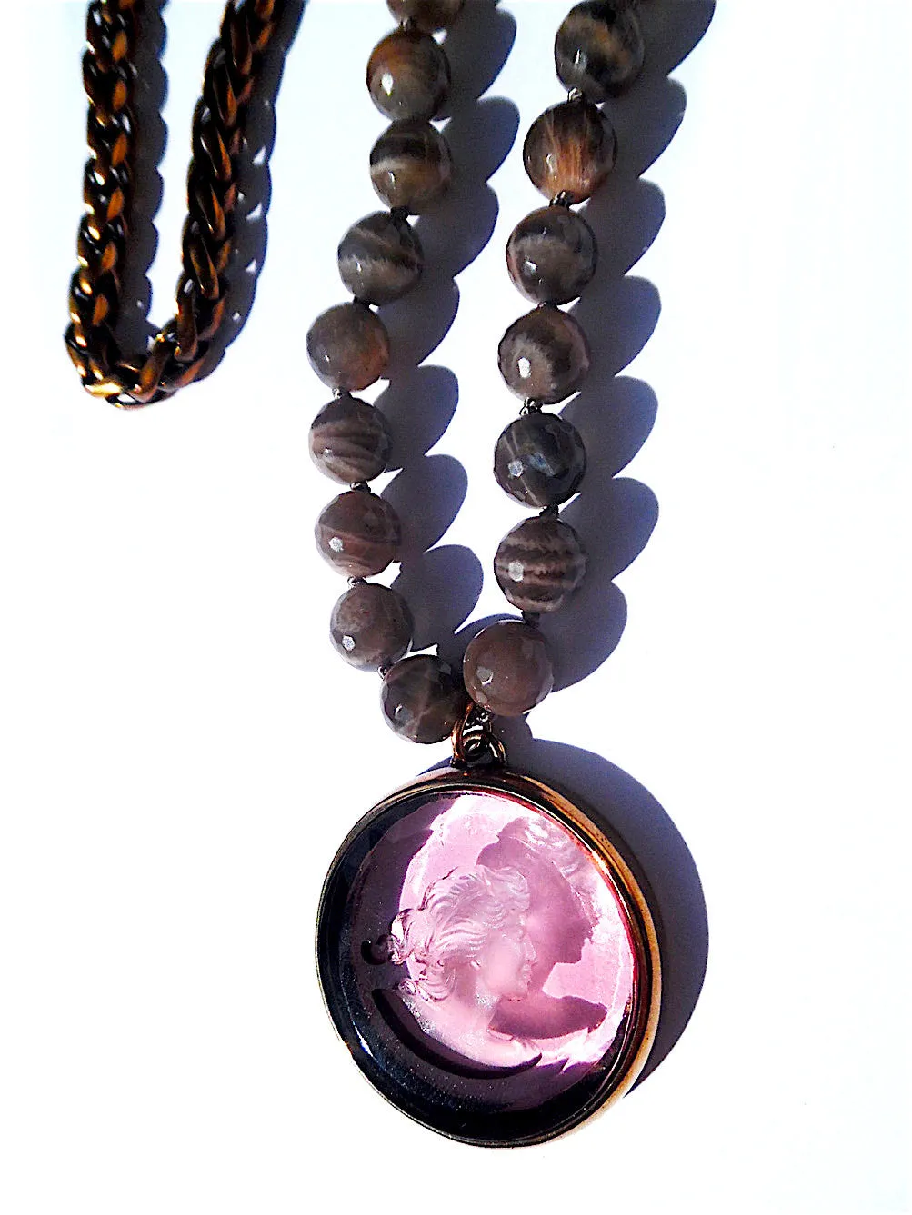 Necklace Intaglio Faceted Glass Beads and Mesh Rope Chain