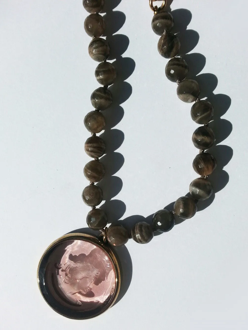 Necklace Intaglio Faceted Glass Beads and Mesh Rope Chain