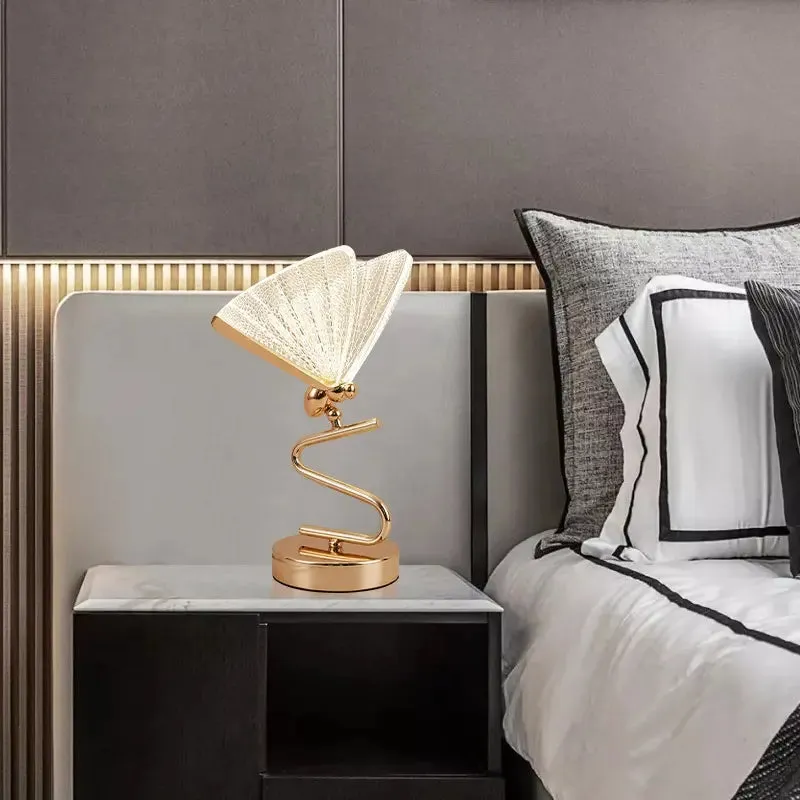 Nordic Modern Simple Butterfly Table Lamp Study Room Bedroom Nightstand Lamp warm Girl Butterfly Desk Lamp Small Night Light