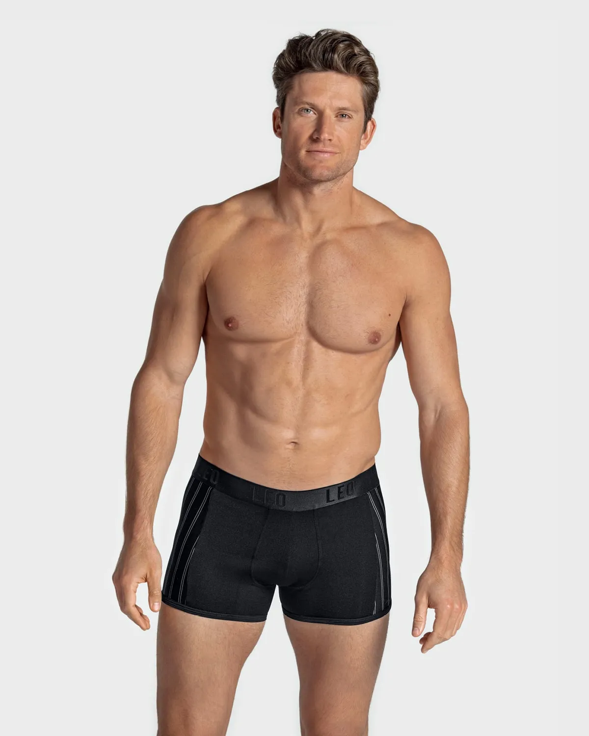 Perfect Fit Trunk with Contrast Details