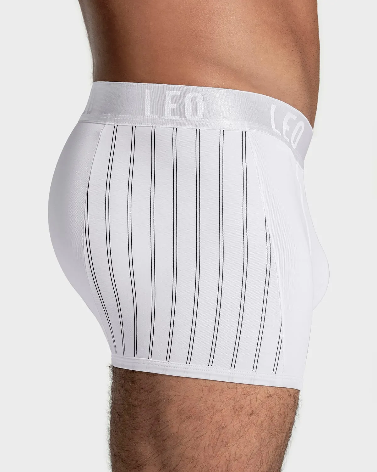 Perfect Fit Trunk with Contrast Details