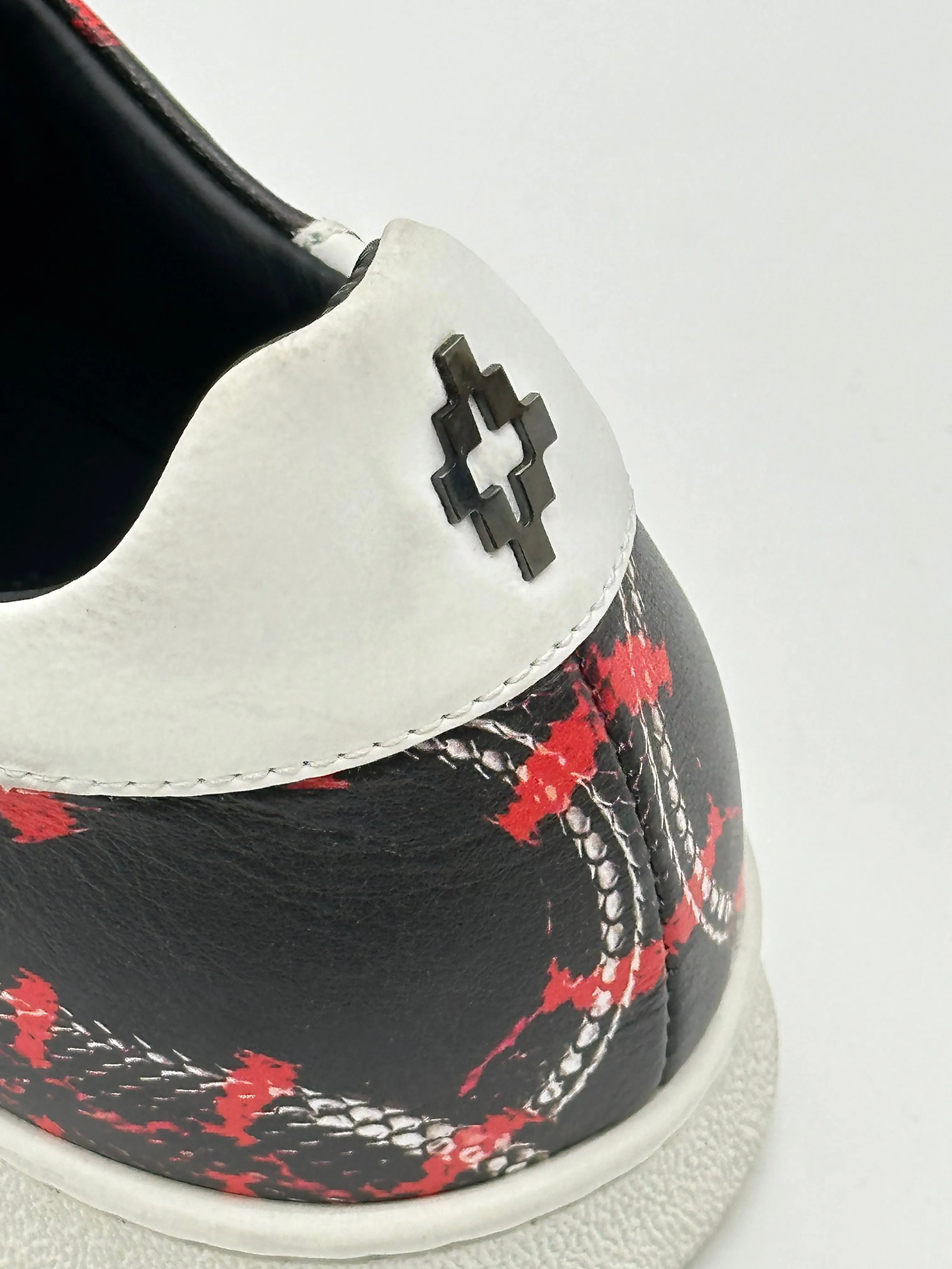 Sneakers With Red Details