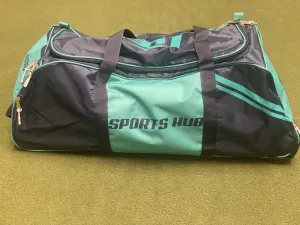 SPORTS HUB MASTERS KIT BAG WHEELIE JUNIOR