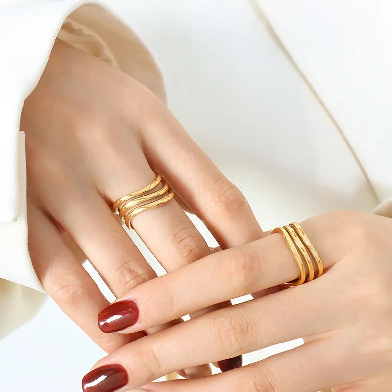 Stylish 18K Gold-Plated Titanium Steel Ring for Women - Elegant Wholesale Jewelry