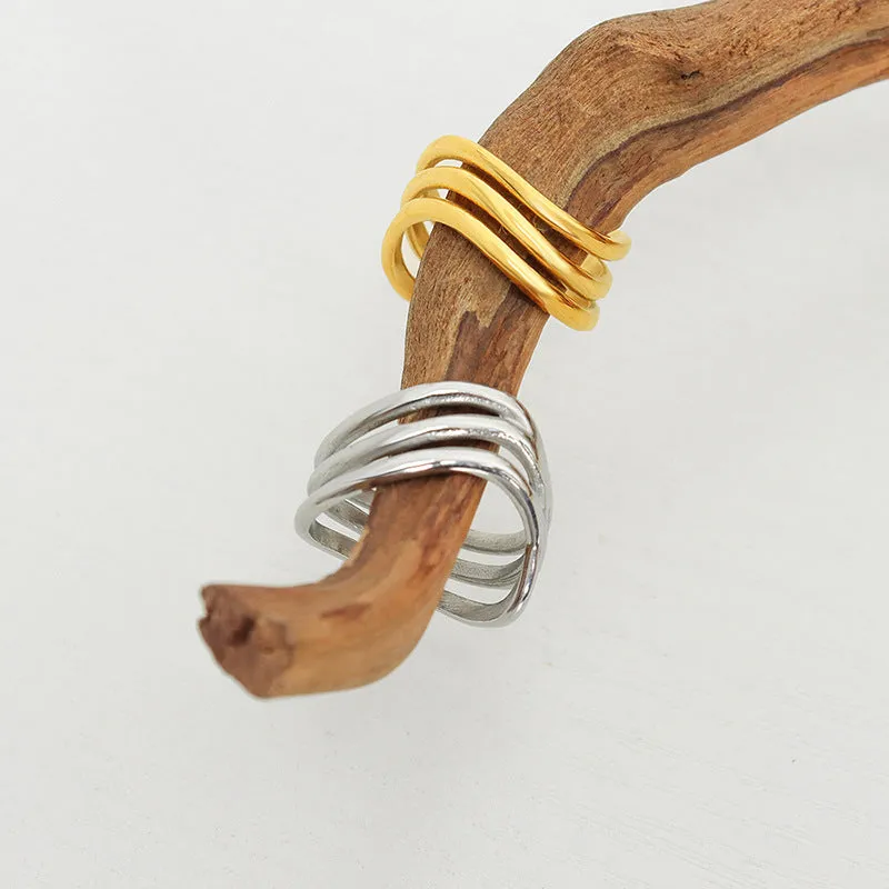 Stylish 18K Gold-Plated Titanium Steel Ring for Women - Elegant Wholesale Jewelry