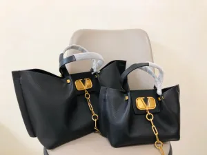 VLTN069 VLOGO Garavani Es Cape / HIGHEST QUALITY VERSION