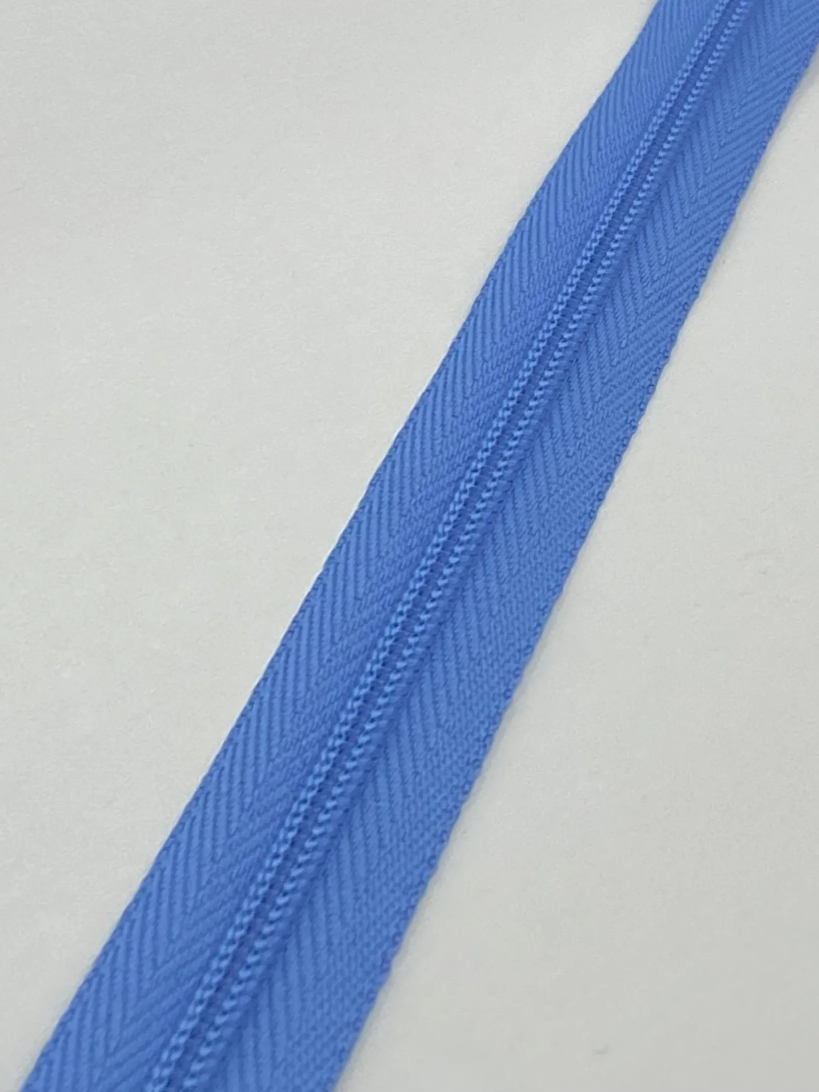 YKK® #3 Nylon Zipper c/e #260